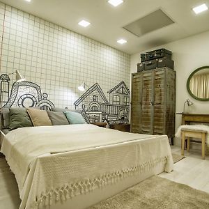 Apartment Near The Great Synagogue With Free Garage