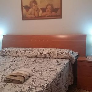 Appartement à 4 Chambres à Coucher
