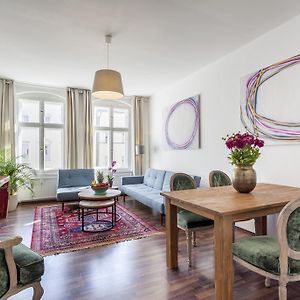 Appartement à 2 Chambres à Coucher
