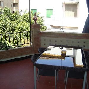 Appartement à 4 Chambres à Coucher