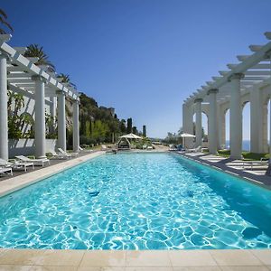 Luxury Apartment Palais Maeterlinck