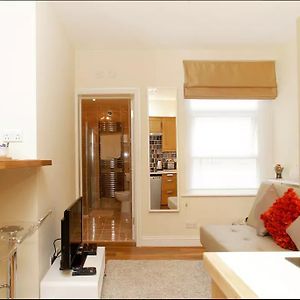Appartement Classique à 1 Chambre à Coucher