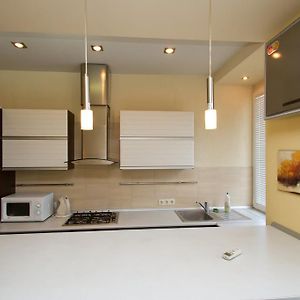 Appartement Confort à 2 Chambres à Coucher