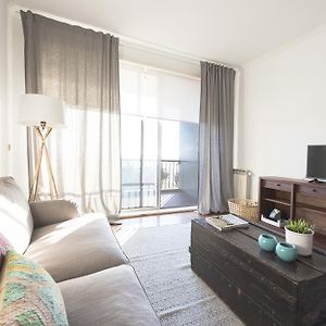 Lovelystay - Porto Beach Apartment