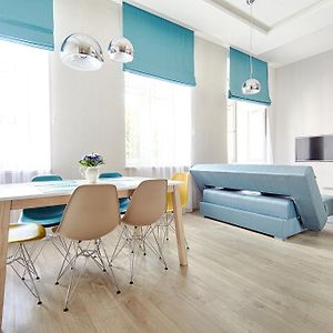 Central Krak Apartments