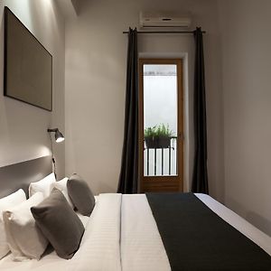 Appartement à 3 Chambres à Coucher