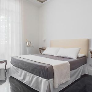 Private Bathroom King Room