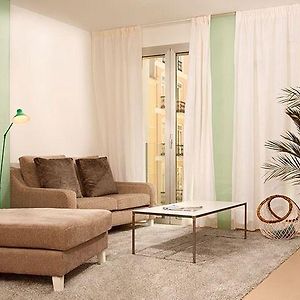 Appartement à 2 Chambres à Coucher