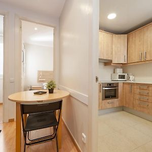 Appartement à 2 Chambres à Coucher