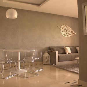 Prestigia Golf City Apartment