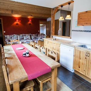 Appartement à 4 Chambres à Coucher