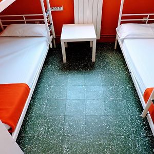 Chambre Juste Pour Femmes Dortoir