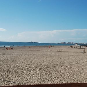 Brisas Estadio Playa Victoria