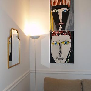 Appartement à 2 Chambres à Coucher