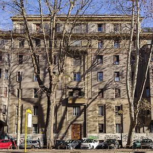 Appartement à 3 Chambres à Coucher