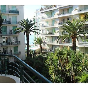 Nice Beach - Promenade Des Anglais
