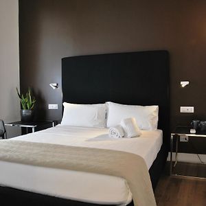 App Leoncino Design Apartment In Rome