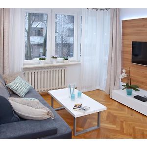 Srebrna Warsaw Apartment