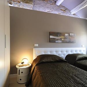 Appartement à 4 Chambres à Coucher