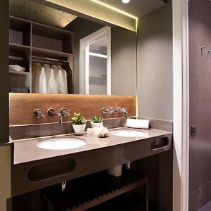 Appartement à 3 Chambres à Coucher