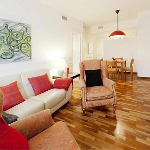 Appartement à 3 Chambres à Coucher
