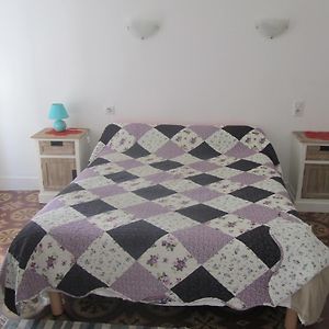 Chez Tania