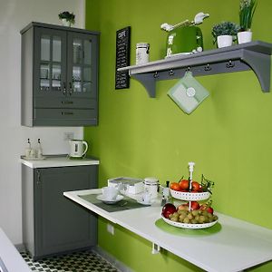 Appartement à 2 Chambres à Coucher