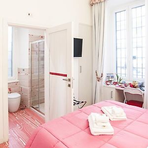Chambre Économique Lit King-Size