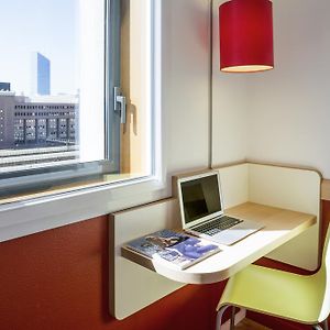 Chambre Standarde Lit Queen-Size