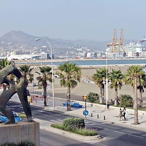 Neptuno Apartment: Sun, Beach And Relax In Huelin