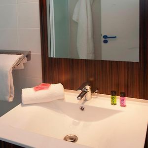 Chambre Standarde Lit Queen-Size