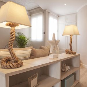 Appartement à 3 Chambres à Coucher