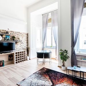 Dream Home Apartment