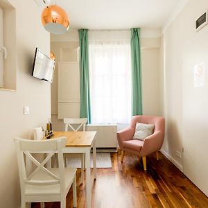 Studio Standarde Lit King-Size
