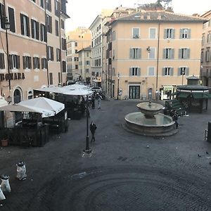 Magia A Campo De' Fiori