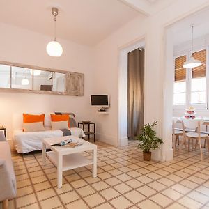 Appartement à 3 Chambres à Coucher