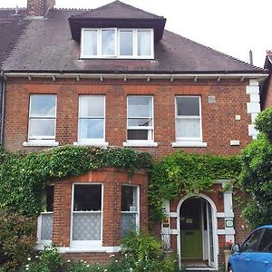 Acorn Guest House