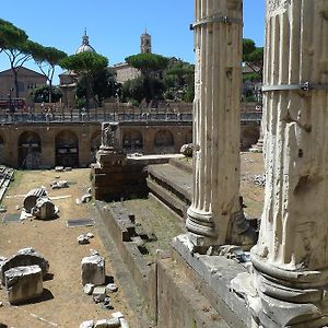 Roman Forum Suite