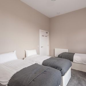 Appartement Confort à 2 Chambres à Coucher