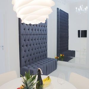 Appartement à 3 Chambres à Coucher