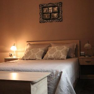 Yavor Apartment