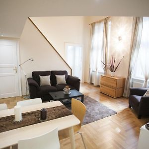Agorà Apartment