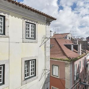 Cozy Apartment In Bairro Alto I