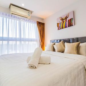 Appartement à 3 Chambres à Coucher
