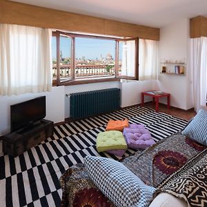 Roommo Lungarno