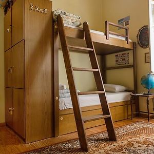Dormitory Room Mixed
