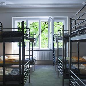 Dormitory Room Mixed