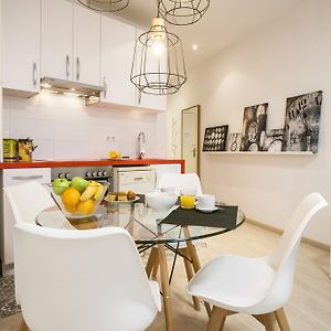 Appartement à 2 Chambres à Coucher