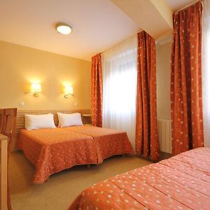 Chambre Familiale