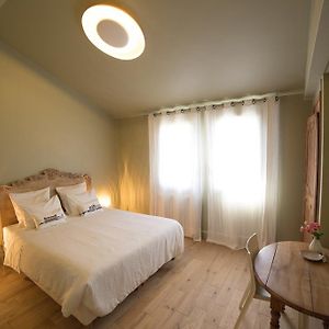 Chambre Lit Queen-Size